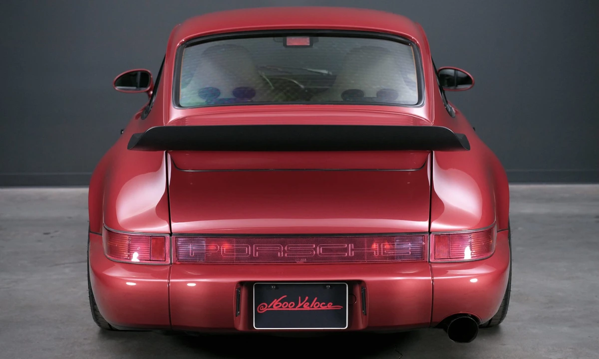 1989 Porsche 964 Carrera 4 - Image 9 of 31