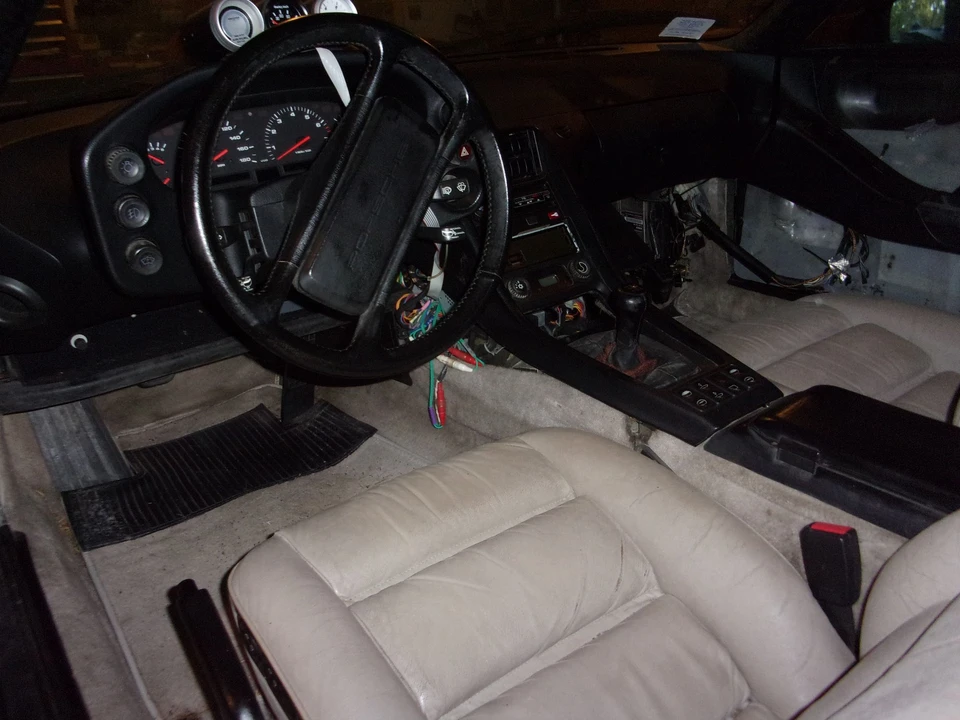 1989 Porsche 928 S4 - Image 12 of 21