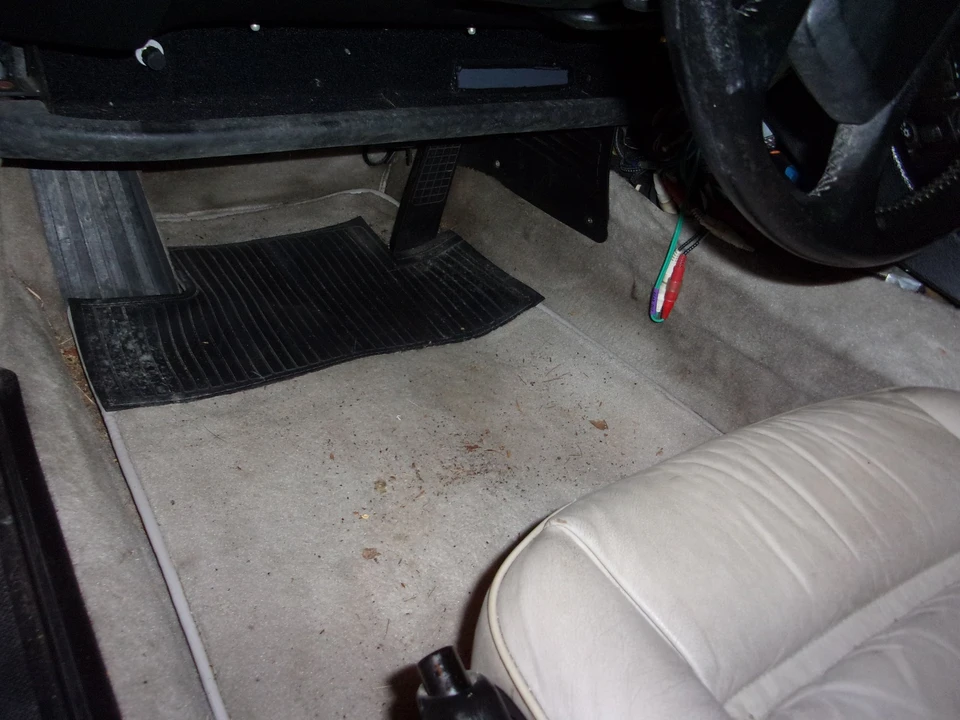 1989 Porsche 928 S4 - Image 15 of 21