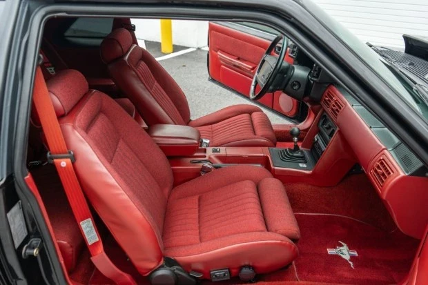 1990 Ford Mustang GT 3rd Gen - Image 4 of 7