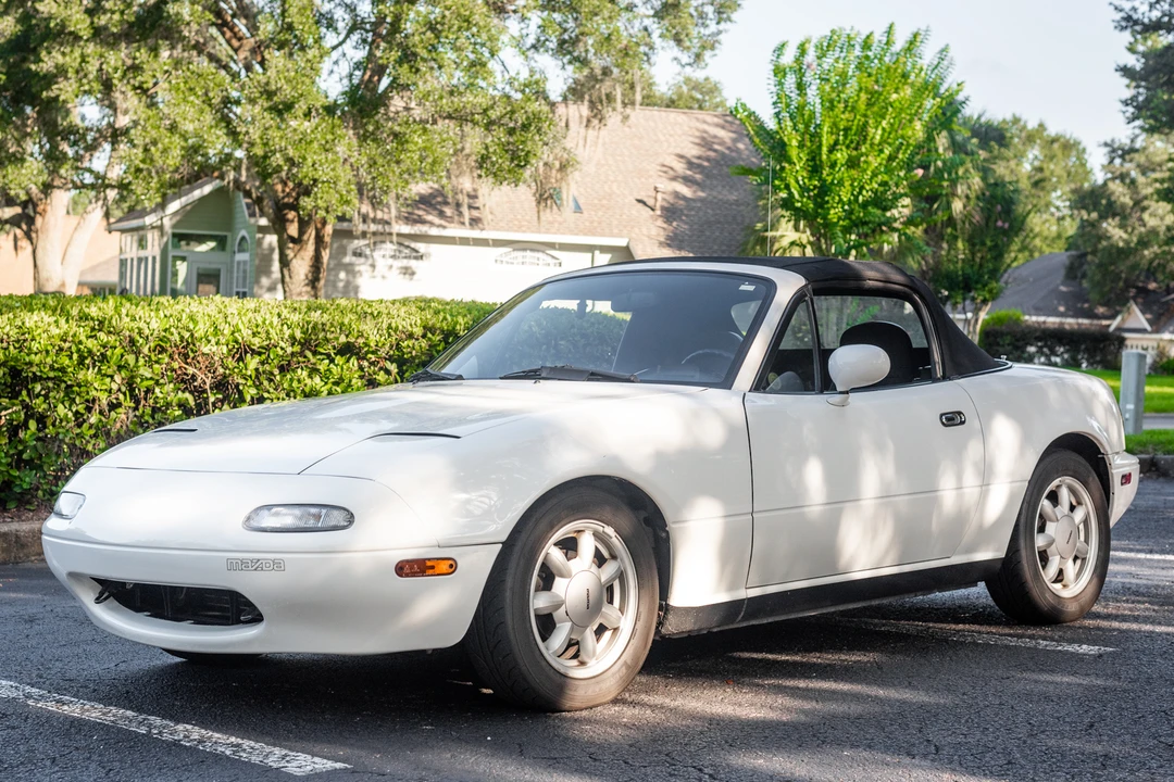 1990 Mazda NA MX-5 Miata - Image 5 of 31