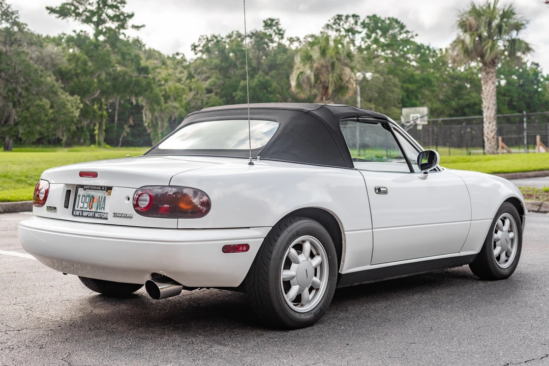 1990 Mazda NA MX-5 Miata - Image 9 of 31
