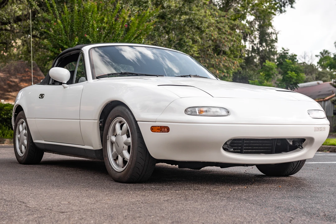 1990 Mazda NA MX-5 Miata - Image 2 of 31