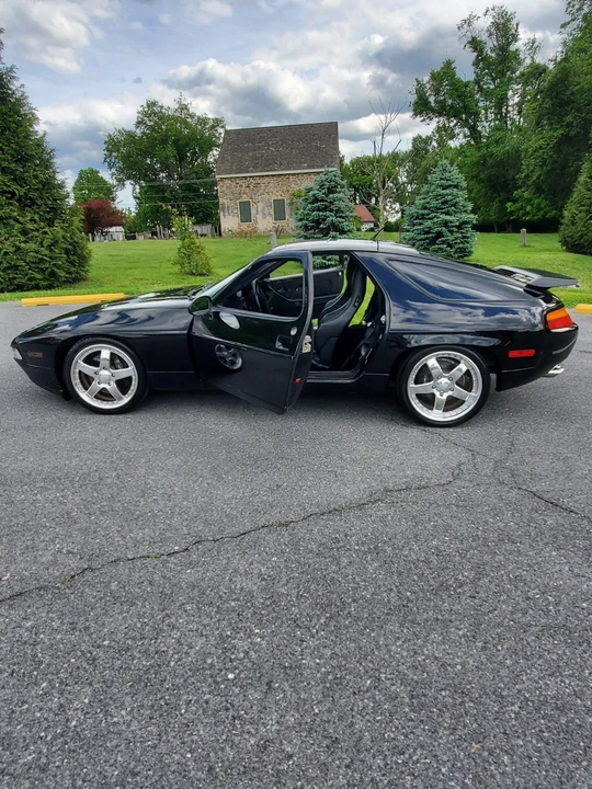 1990 Porsche 928 GT - Image 24 of 31