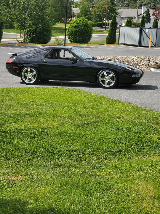 1990 Porsche 928 GT - Image 9 of 31