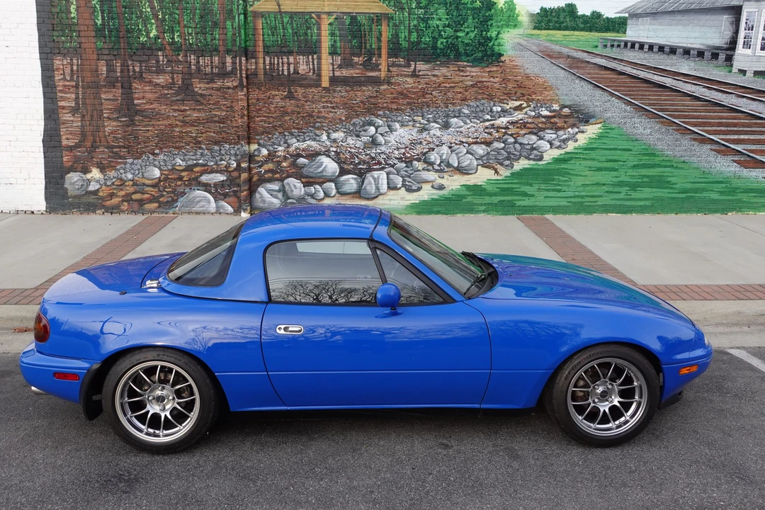 1991 Mazda NA MX-5 Miata - Image 23 of 31
