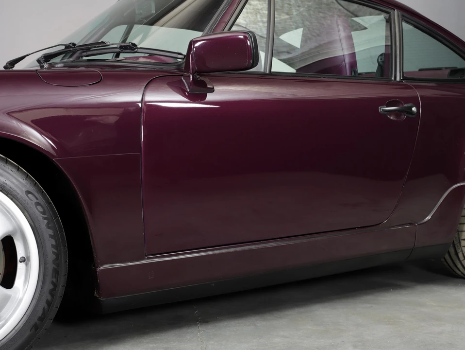 1991 Porsche 964 Carrera 4 - Image 25 of 31