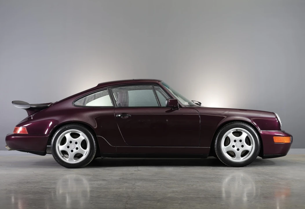 1991 Porsche 964 Carrera 4 - Image 9 of 31