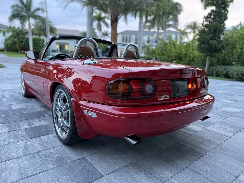 1993 Mazda NA MX-5 Miata - Image 17 of 31
