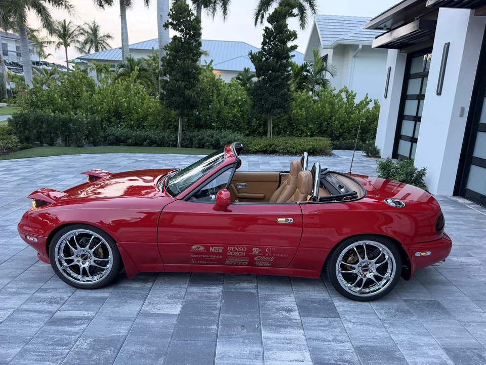 1993 Mazda NA MX-5 Miata - Image 15 of 31