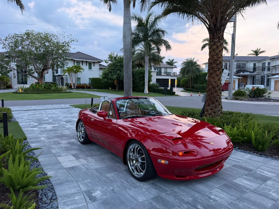 1993 Mazda NA MX-5 Miata - Image 25 of 31