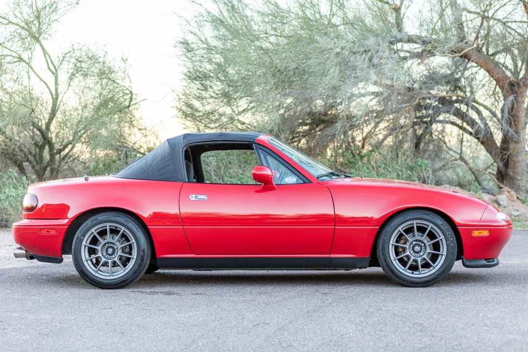 1993 Mazda NA MX-5 Miata - Image 9 of 31
