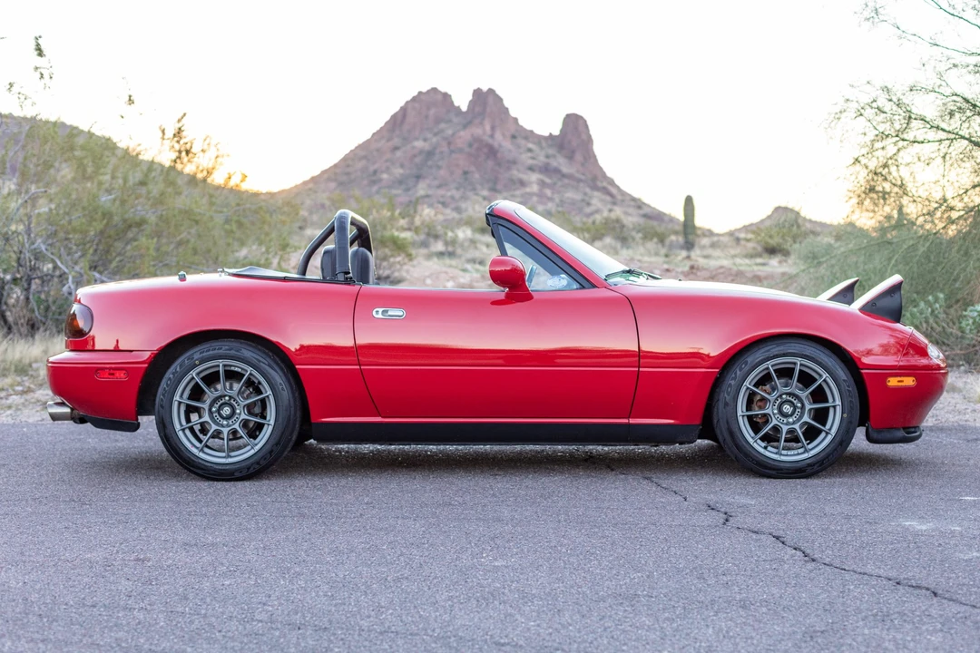 1993 Mazda NA MX-5 Miata - Image 8 of 31