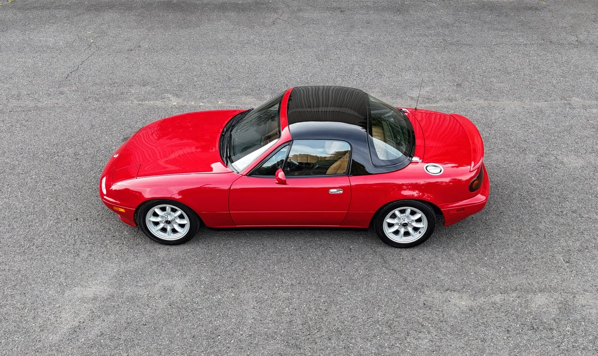 1994 Mazda NA MX-5 Miata - Image 22 of 31
