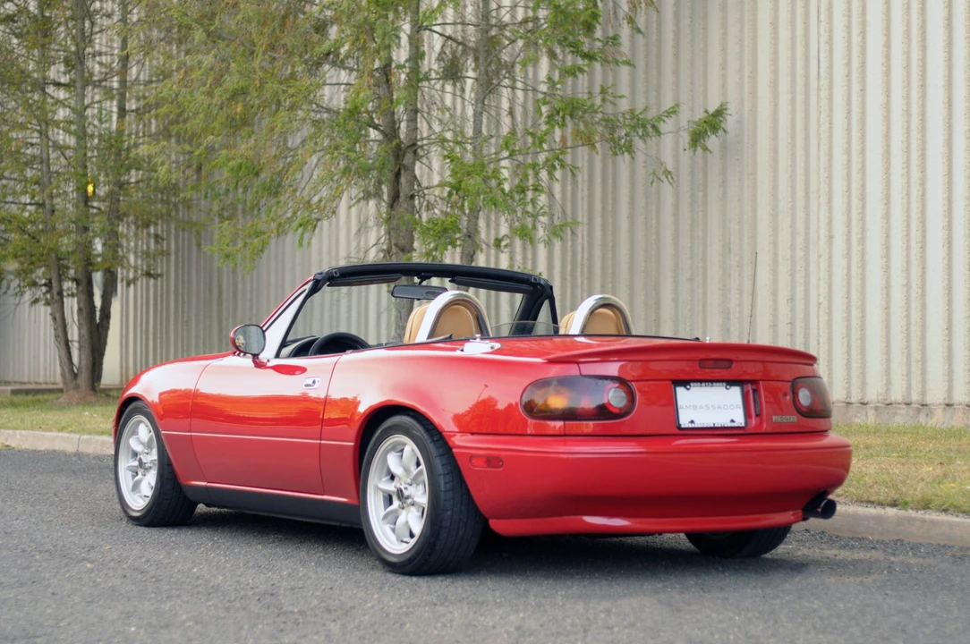 1994 Mazda NA MX-5 Miata - Image 8 of 31