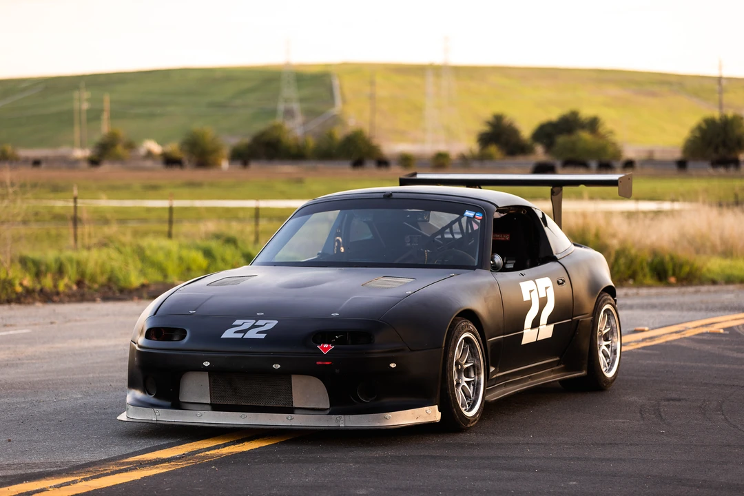 1994 Mazda NA MX-5 Miata - Image 6 of 31