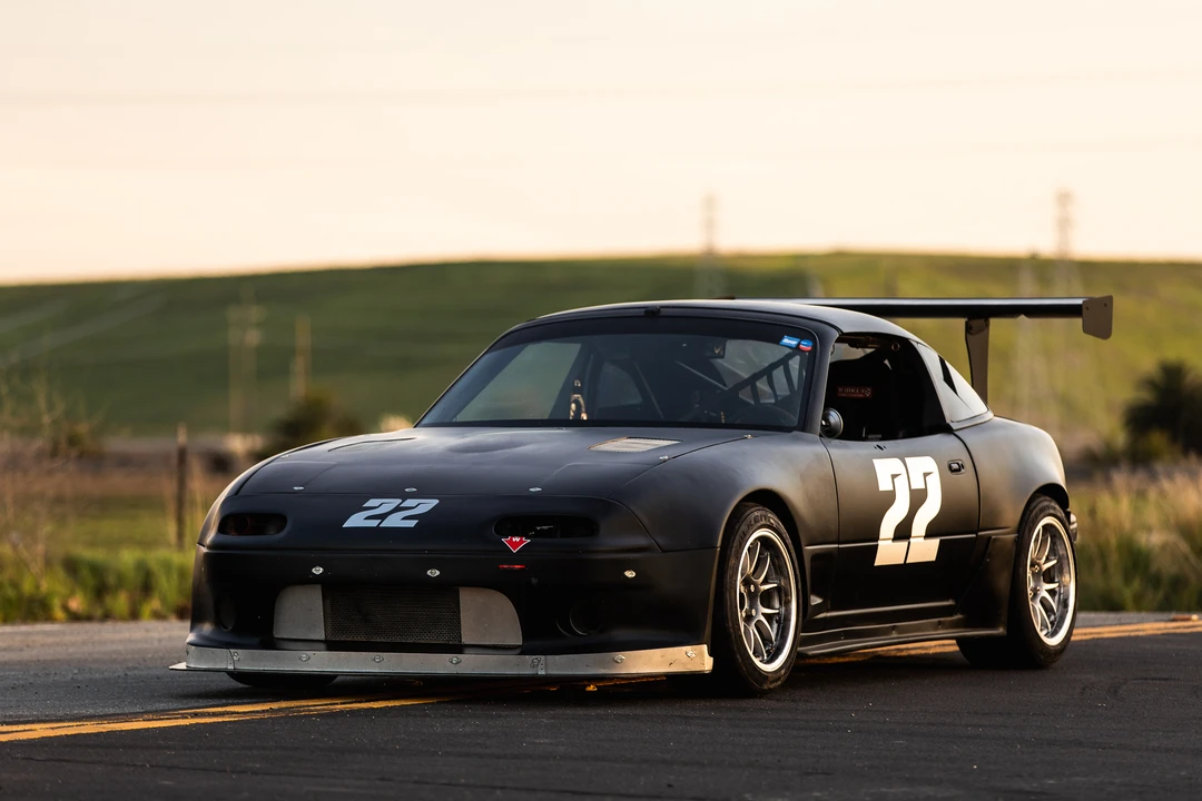 1994 Mazda NA MX-5 Miata - Image 9 of 31