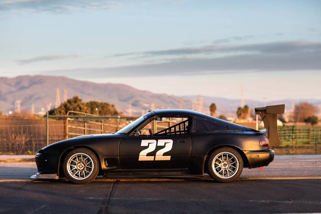 1994 Mazda NA MX-5 Miata - Image 11 of 31