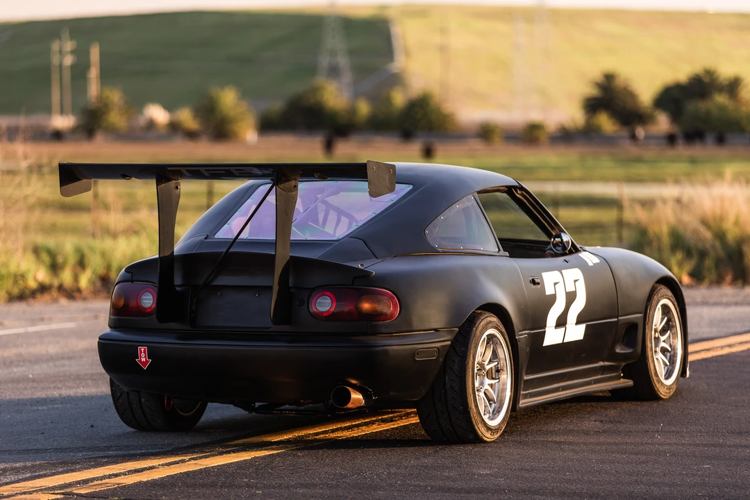 1994 Mazda NA MX-5 Miata - Image 15 of 31