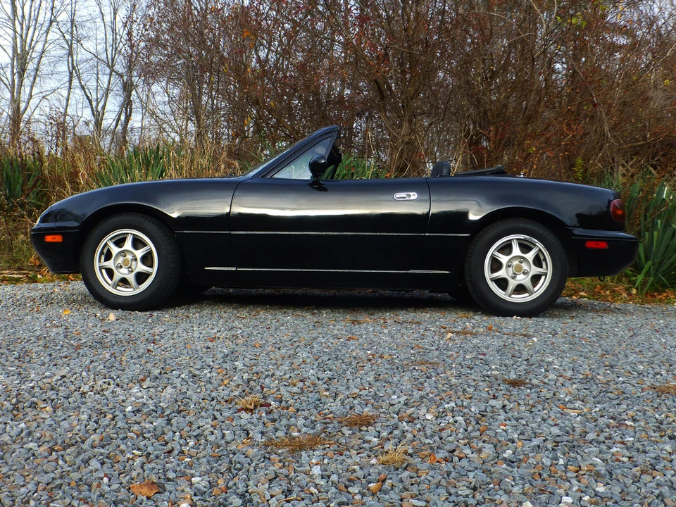 1995 Mazda NA MX-5 Miata - Image 12 of 31