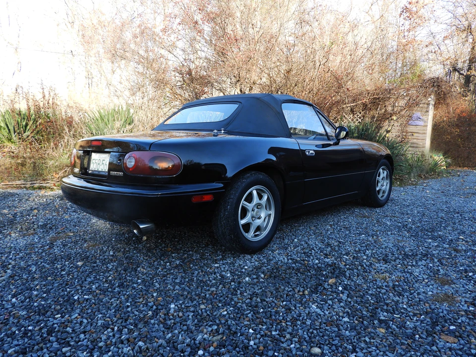 1995 Mazda NA MX-5 Miata - Image 8 of 31