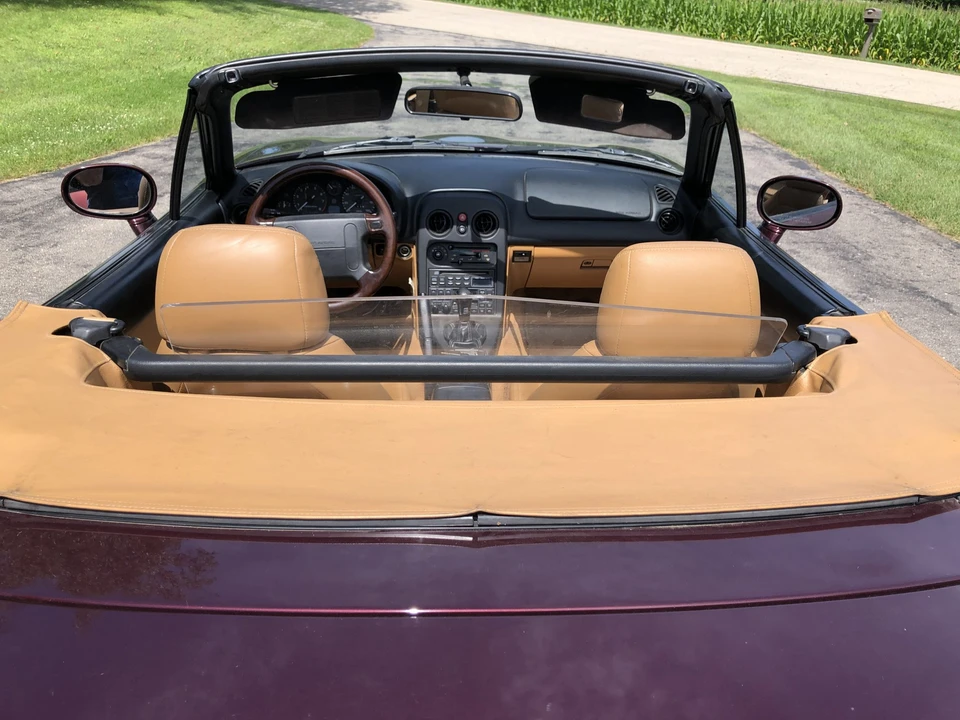 1995 Mazda NA MX-5 Miata - Image 22 of 31
