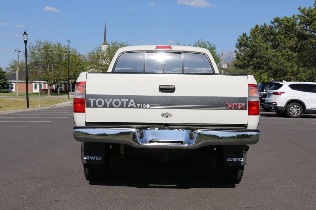 1995 Toyota T100 - Image 15 of 31