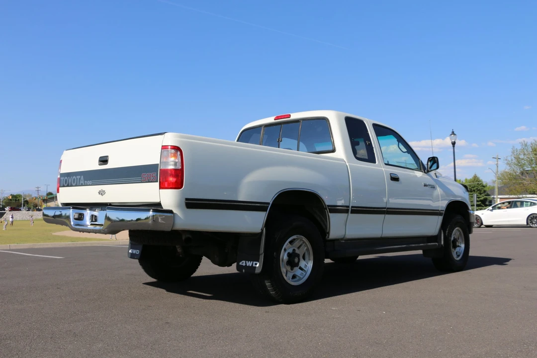 1995 Toyota T100 - Image 19 of 31