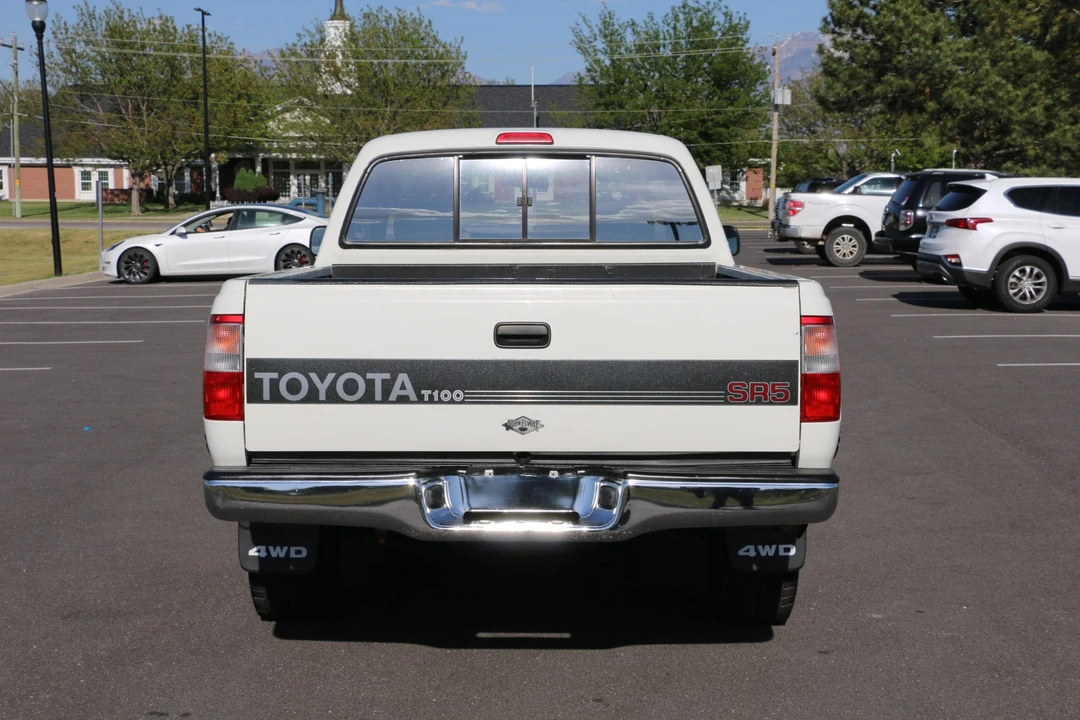 1995 Toyota T100 - Image 17 of 31