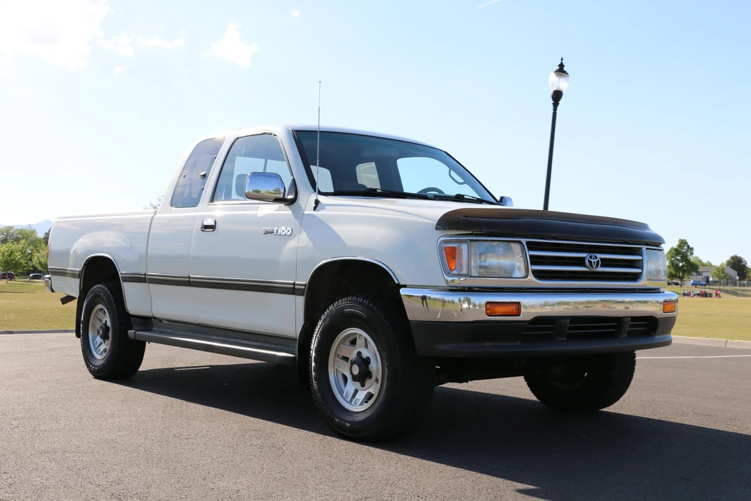 1995 Toyota T100 - Image 25 of 31