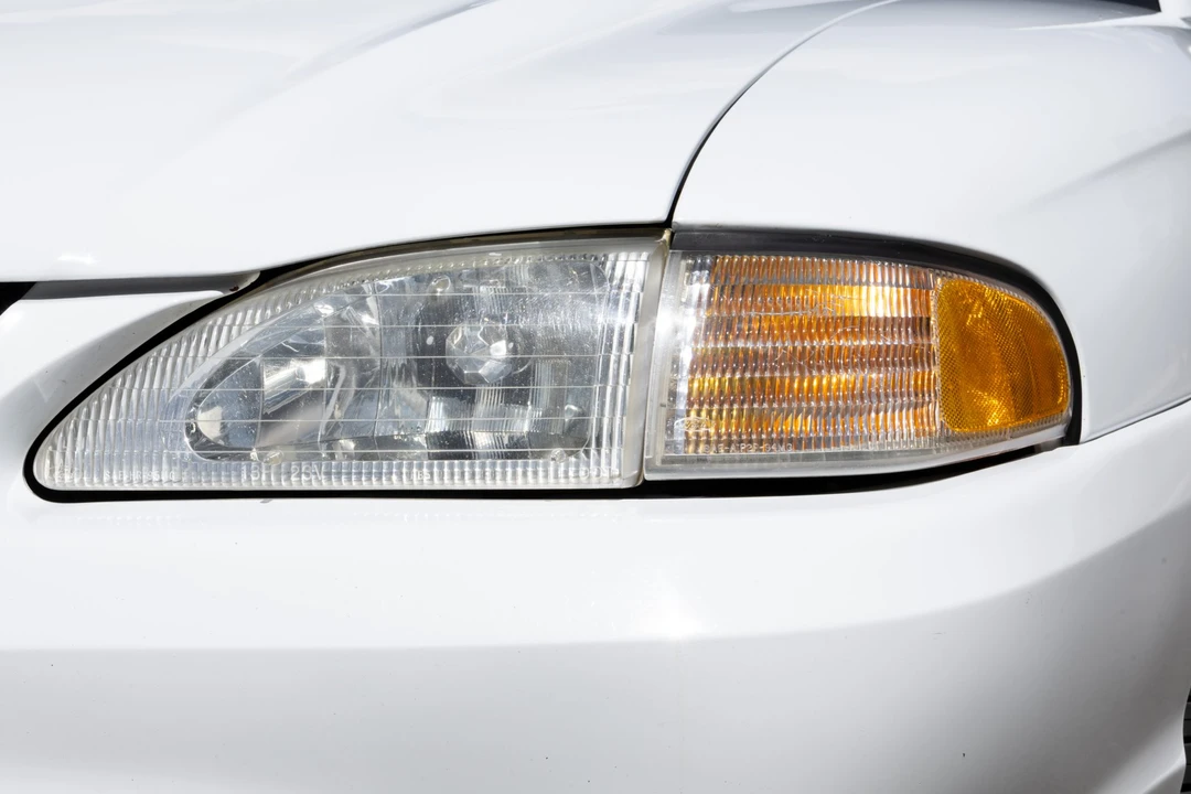 1996 Ford SN95 Mustang Cobra - Image 13 of 31