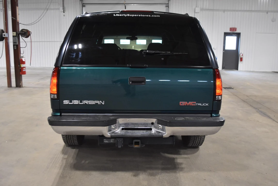 1996 GMC Suburban 8th Gen - Image 14 of 31