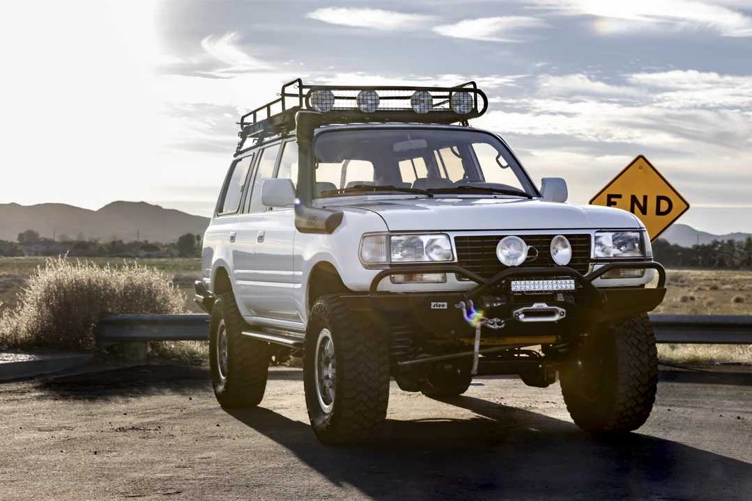 1996 Lexus LX 1st Gen - Image 6 of 31