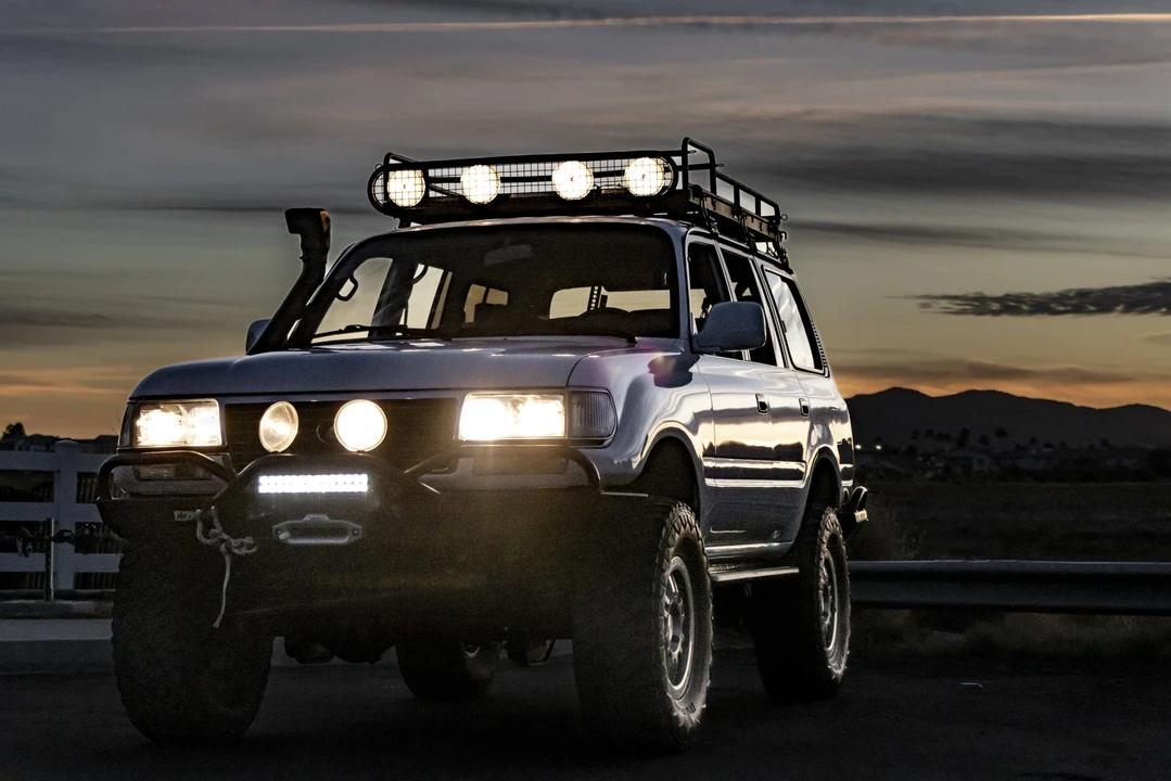 1996 Lexus LX 1st Gen - Image 10 of 31