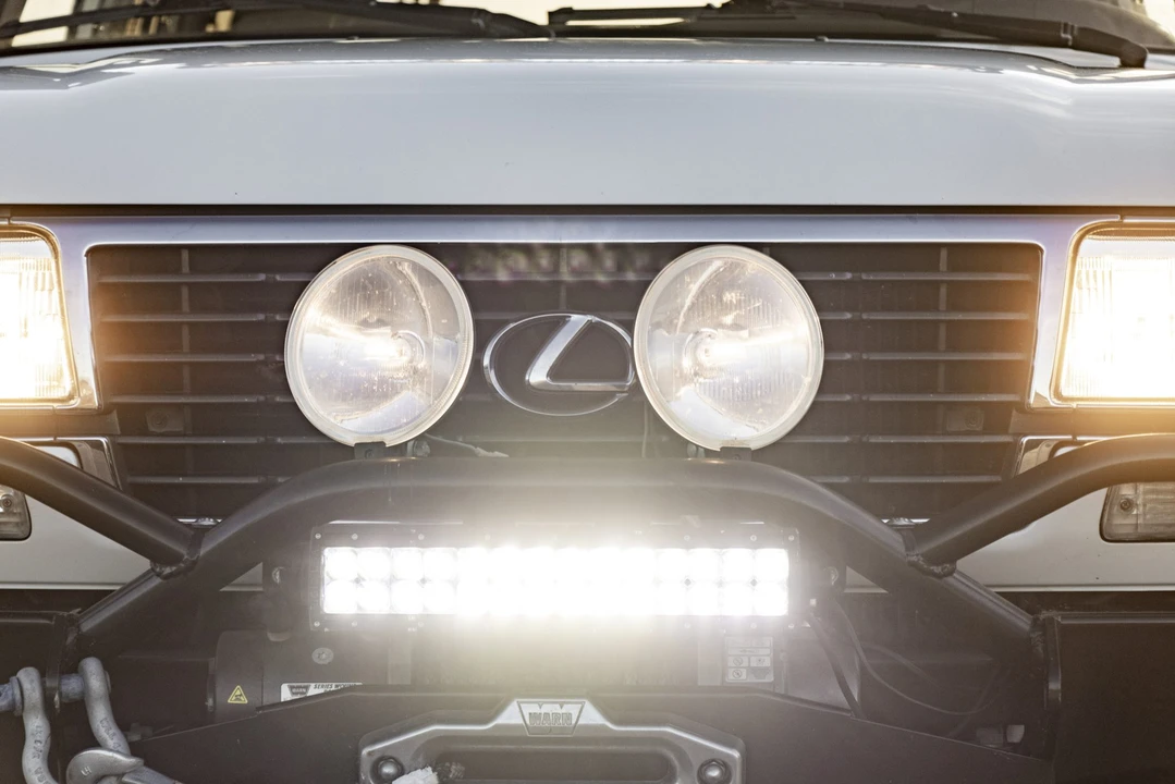 1996 Lexus LX 1st Gen - Image 12 of 31