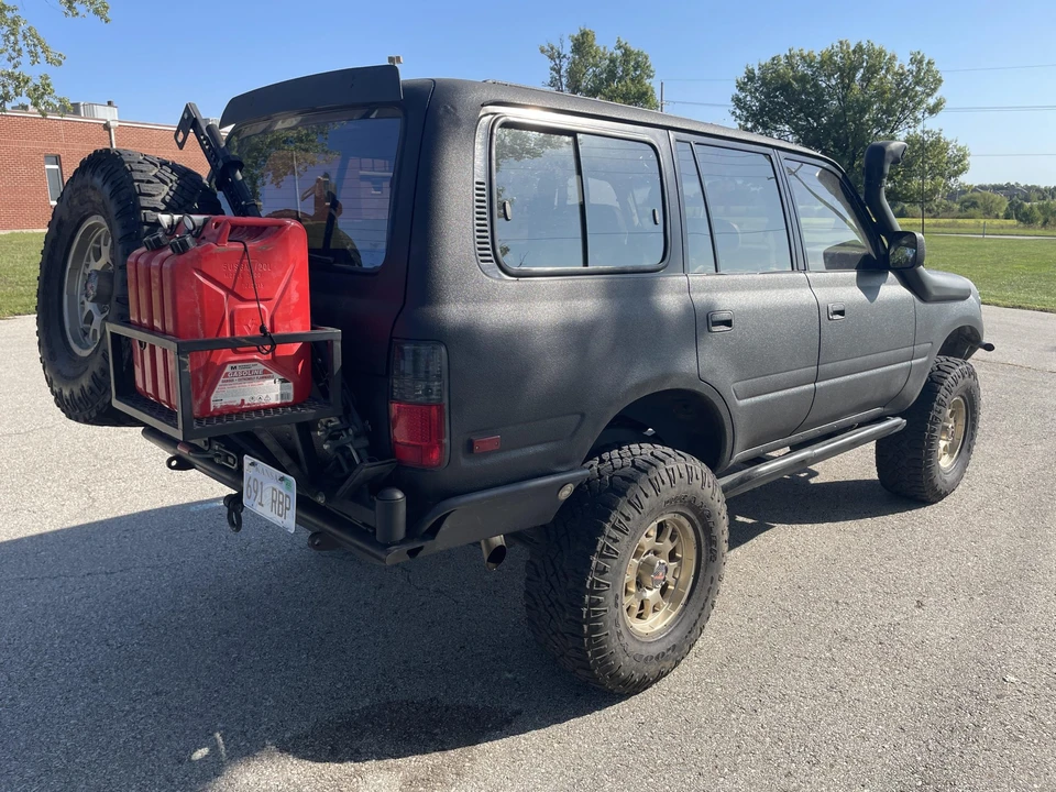 1996 Lexus LX 1st Gen - Image 21 of 31