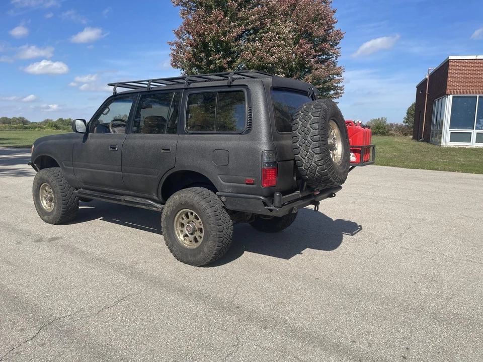1996 Lexus LX 1st Gen - Image 10 of 31