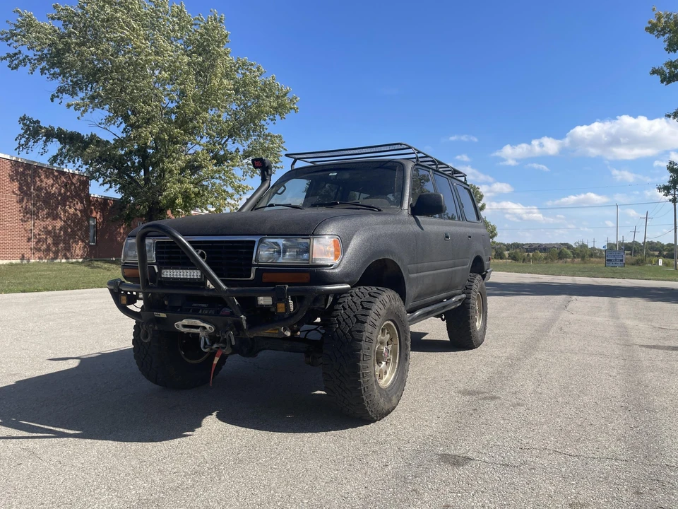 1996 Lexus LX 1st Gen - Image 2 of 31