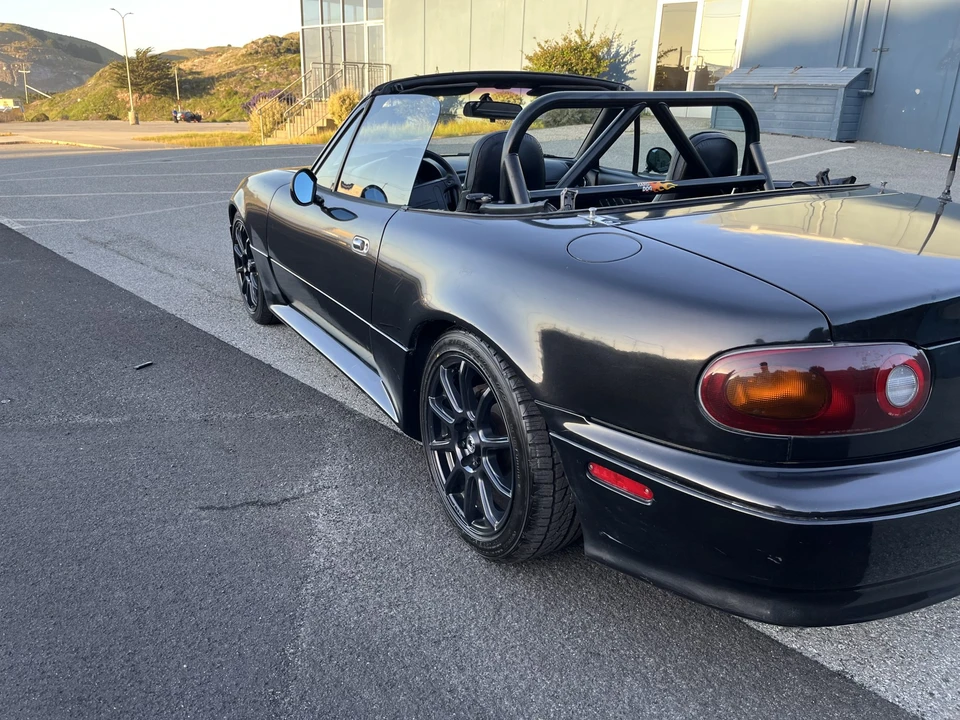 1996 Mazda NA MX-5 Miata - Image 13 of 31