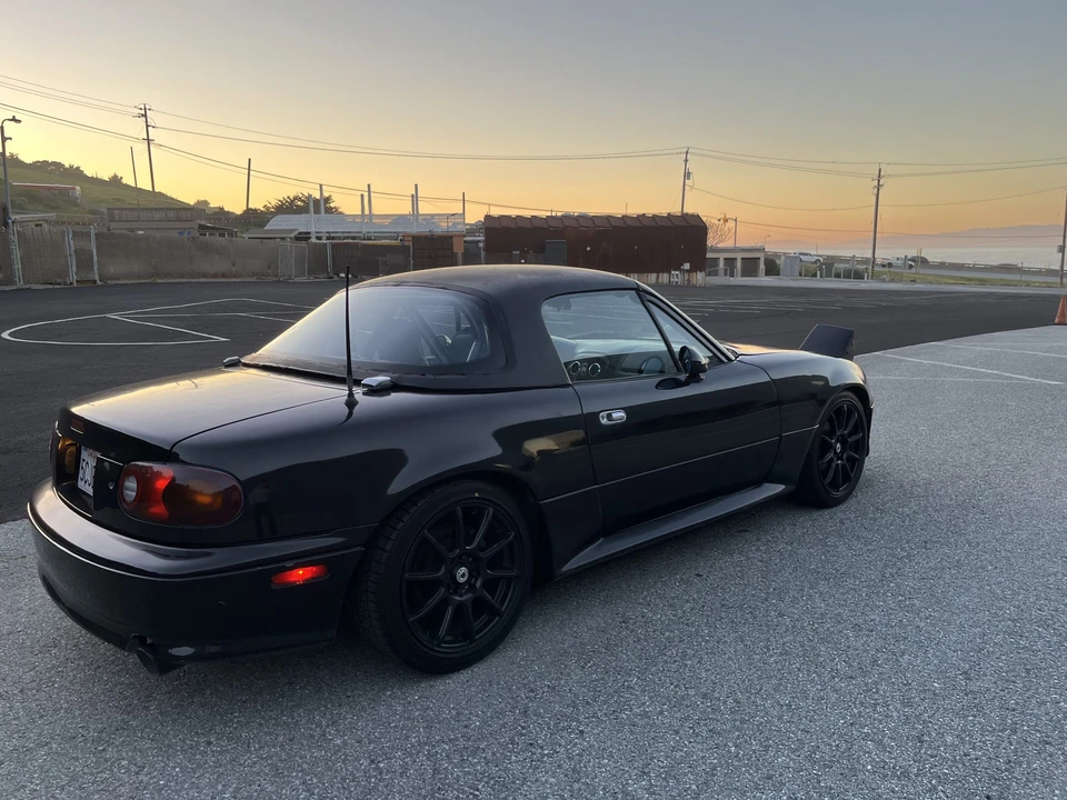 1996 Mazda NA MX-5 Miata - Image 5 of 31