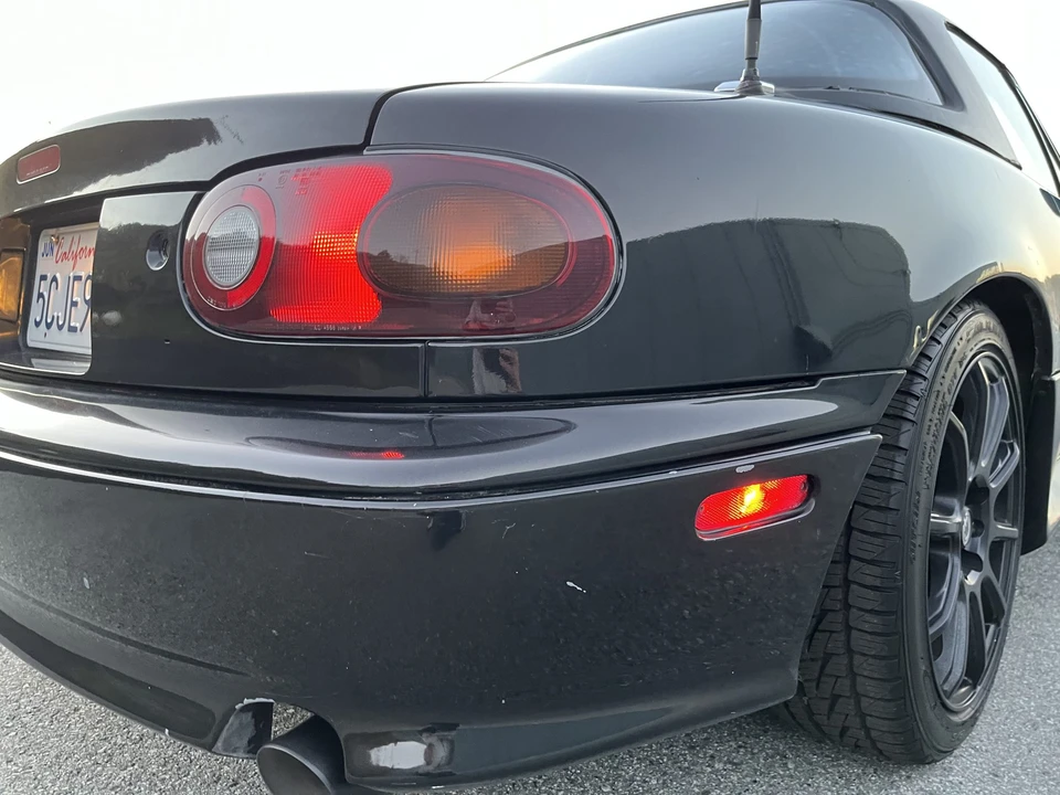 1996 Mazda NA MX-5 Miata - Image 15 of 31