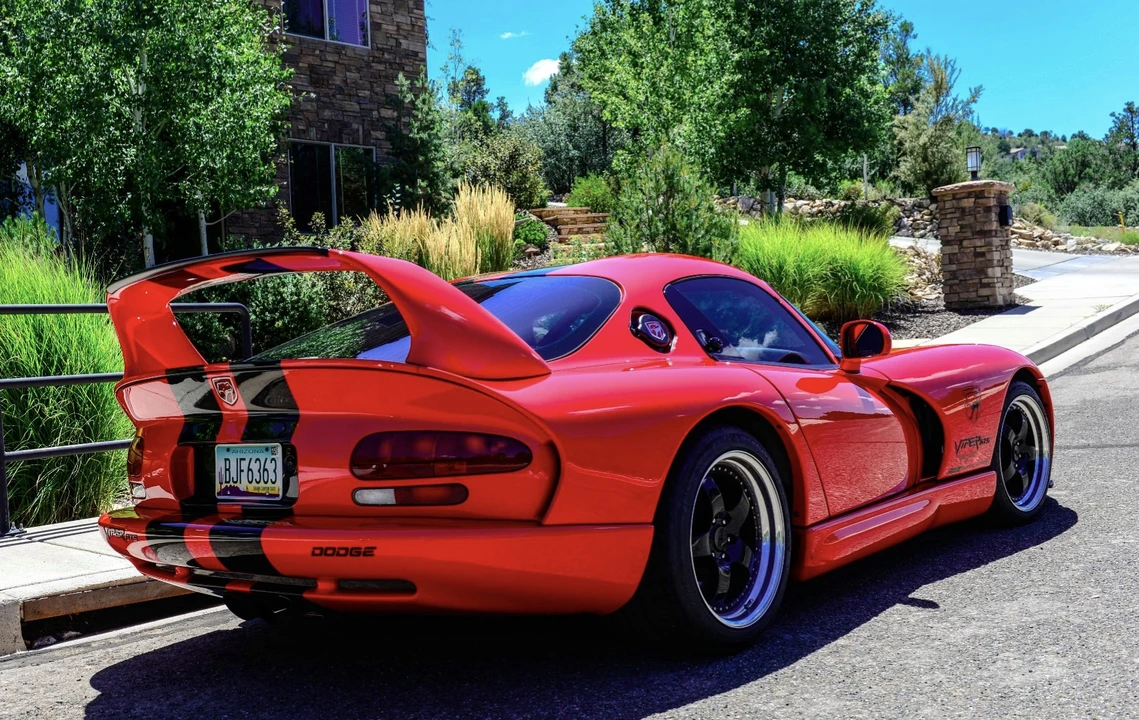 1997 Dodge Viper GTS 2nd Gen - Image 8 of 31