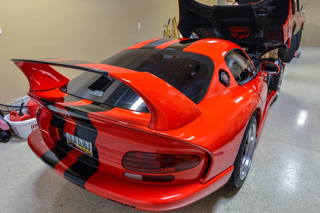 1997 Dodge Viper GTS 2nd Gen - Image 11 of 31