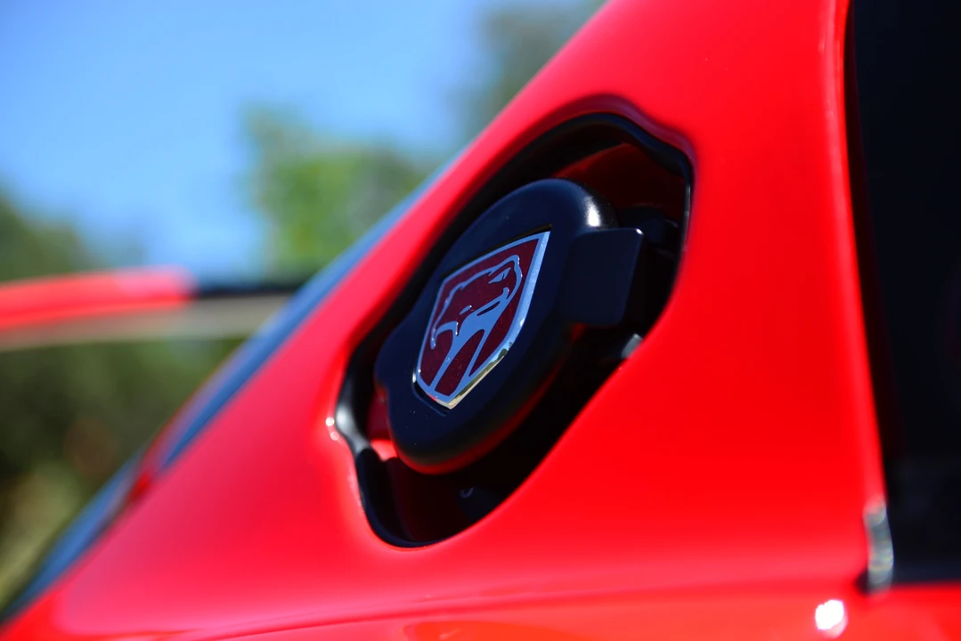 1997 Dodge Viper GTS 2nd Gen - Image 18 of 31