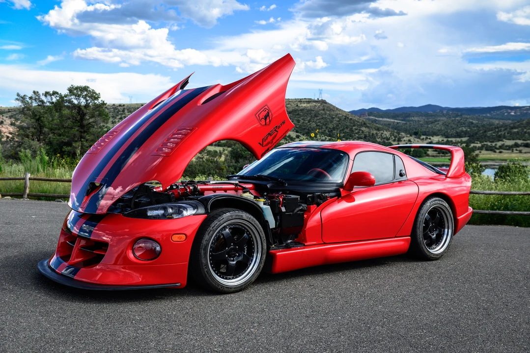 1997 Dodge Viper GTS 2nd Gen - Image 5 of 31