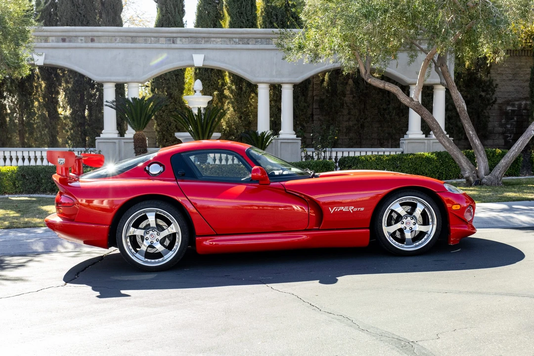 1997 Dodge Viper GTS 2nd Gen - Image 6 of 31