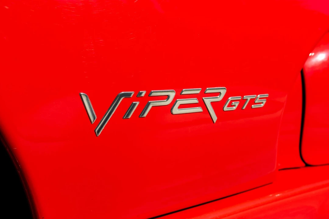 1997 Dodge Viper GTS 2nd Gen - Image 22 of 31