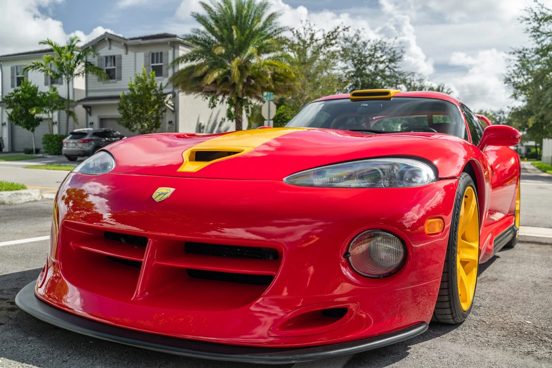 1997 Dodge Viper GTS 2nd Gen - Image 9 of 31