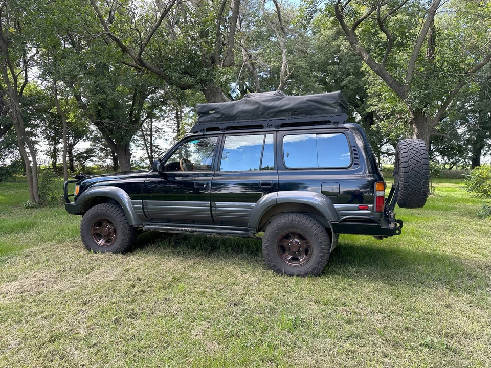 1997 Lexus LX 1st Gen - Image 8 of 31