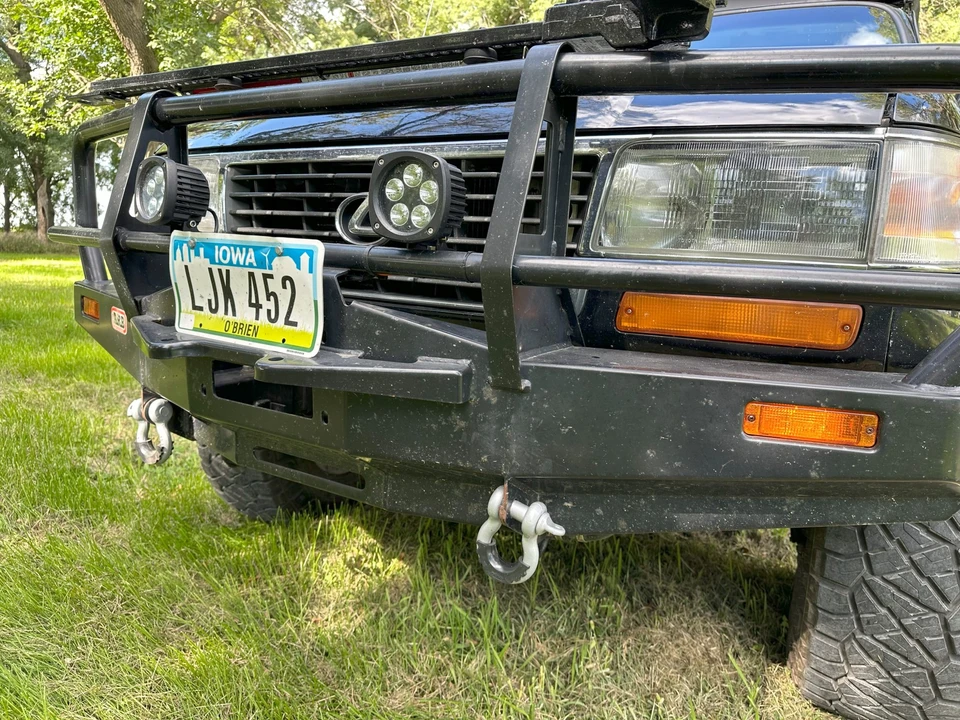 1997 Lexus LX 1st Gen - Image 13 of 31